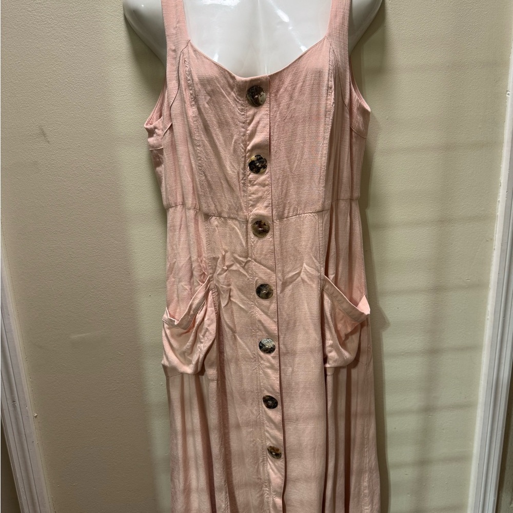 Dress - Picture 2 of 4